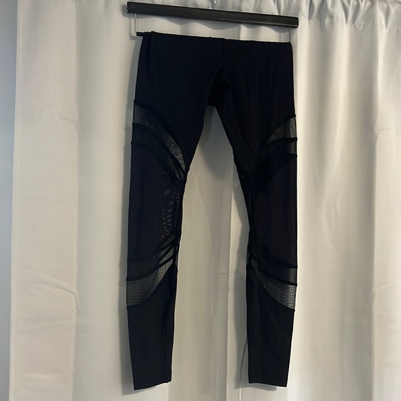 Lululemon Leggings - Picture 4 of 7